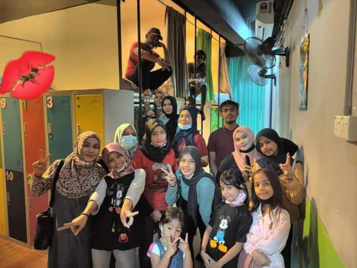 Joka-Joka Guesthouse Malacca Екстер'єр фото