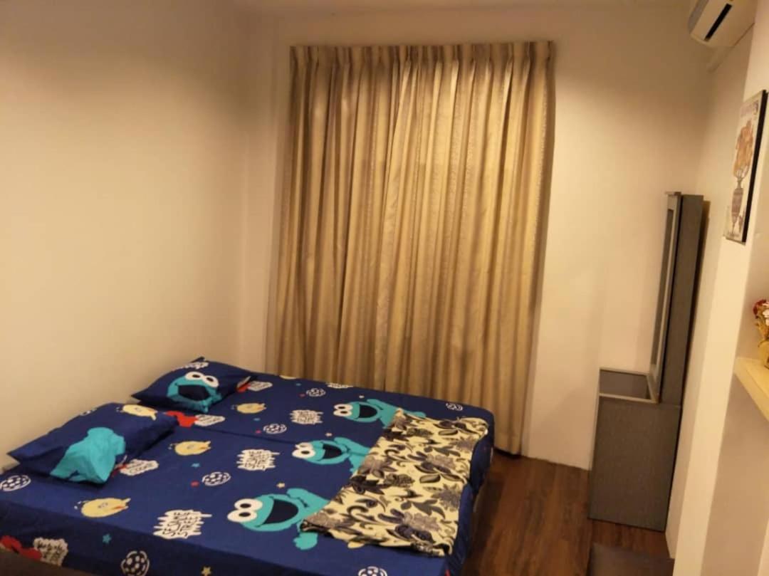Joka-Joka Guesthouse Malacca Екстер'єр фото